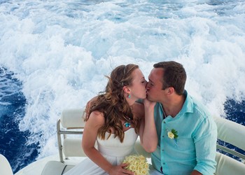 Свадьба на яхте на Крите
