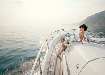 A wedding on a yacht on the island of Kos