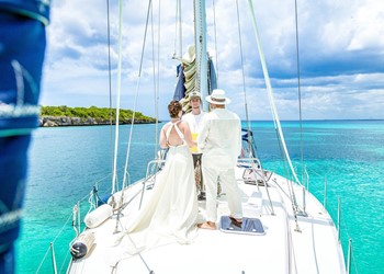 A wedding on a yacht on Halkidiki