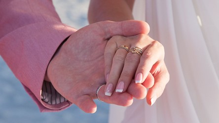 Civil wedding on the island of Crete