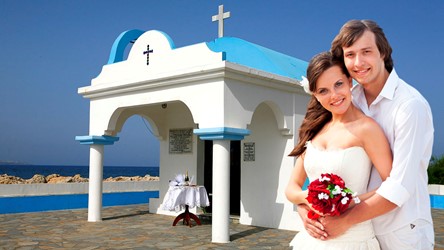 A civil wedding in the church of the Holy Apostles 