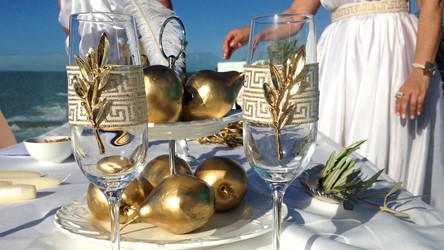 A civil wedding in the hotel on Crete