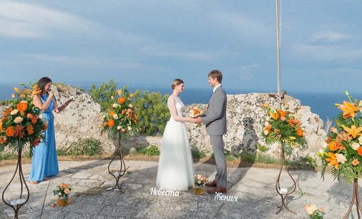 Symbolic wedding  ceremony on Zakynthos 
