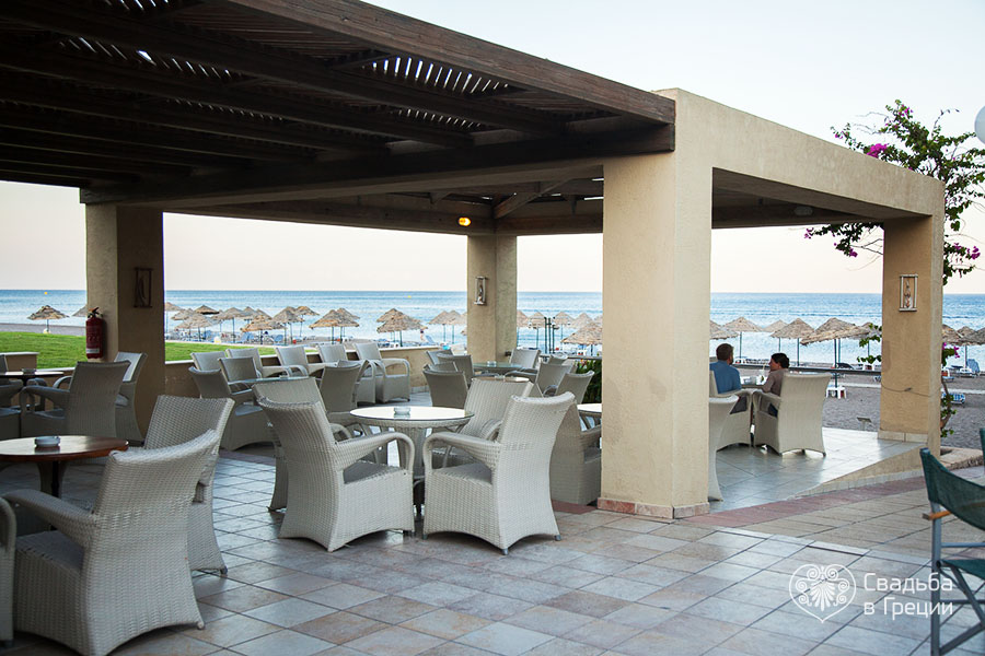 9291-beleontoursgreeceweddingrodosblueseahotel-09.jpg